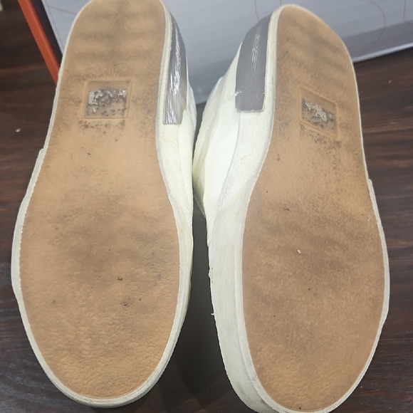 Dolce Vita Shearling White and Silver Sneakers with Classic Lace-Up Design - Picture 9 of 11